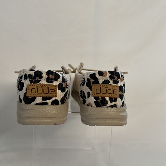 HeyDude Hey Dude Wendy Leopard Funk Leo Youth Y1 Y2 Kids Boat Shoes - Picture 4 of 7